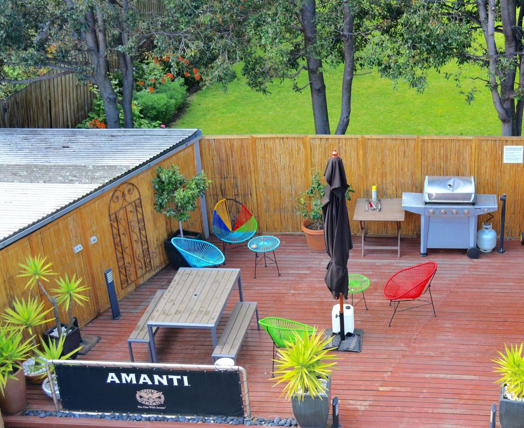Birches Serviced Apartments Melbourne Exterior photo