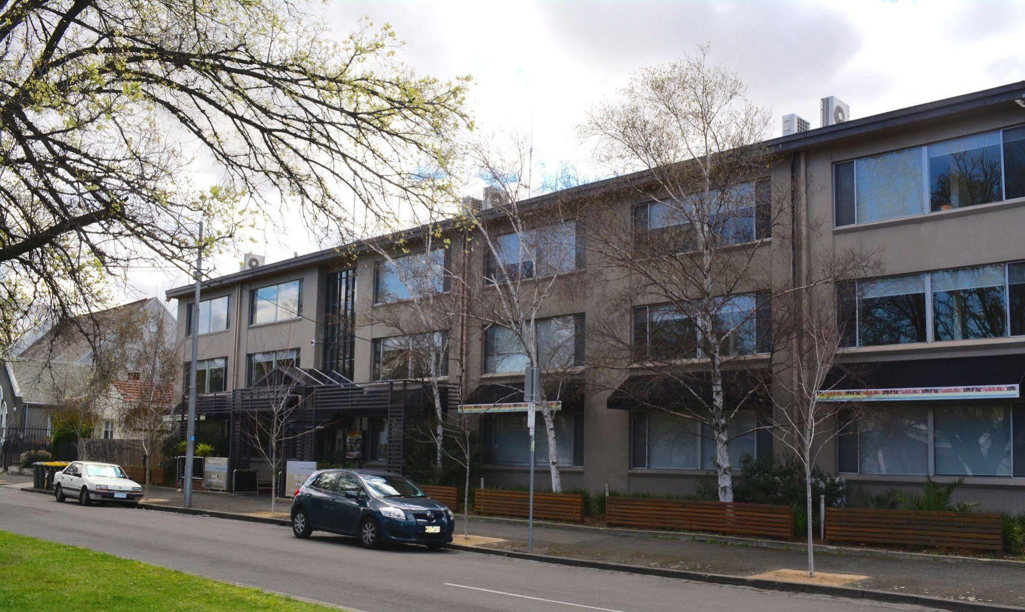 Birches Serviced Apartments Melbourne Exterior photo